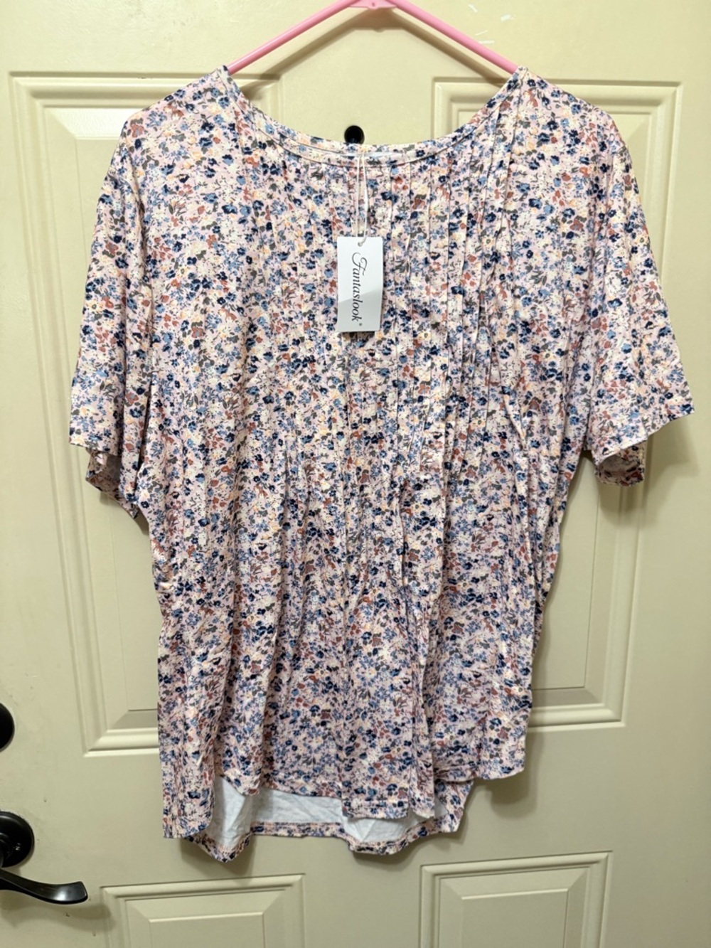 Fantaslook Pink Floral Print Pullover Tunic Top with Pintucks Short Sleeves XXL